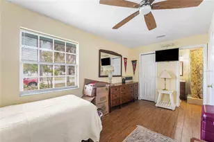 10290 Carmen Ln, Royal Palm Beach, FL 33411 - Photo 16