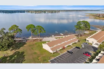 11001 SE Sunset Harbor Road #B14, Summerfield, FL 34491 - Photo 2