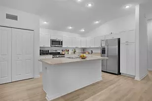 842 Spring Ave, The Villages, FL 34762 - Photo 16