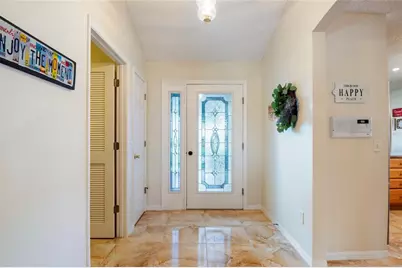 17070 SE 91st Lee Avenue, The Villages, FL 32162 - Photo 6