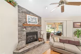 2320 SE 33rd Pl, Ocala, FL 34471 - Photo 16