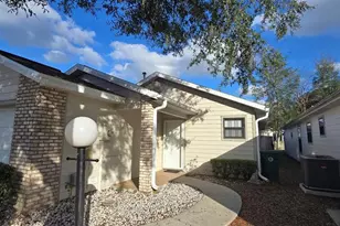 2315 NE 40th Ave, Ocala, FL 34470 - Photo 2