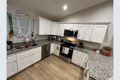 10095 SE 162nd Court, Ocklawaha, FL 32179 - Photo 4