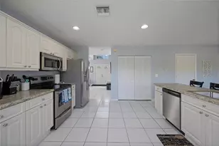 1628 S Club Dr, Wellington, FL 33414 - Photo 4