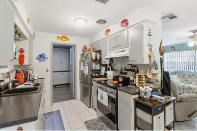 47 S Melbourne Street, Beverly Hills, FL 34465 - Photo 12