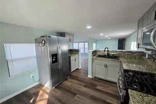 1821 NE 115th Ave, Silver Springs, FL 34488 - Photo 12