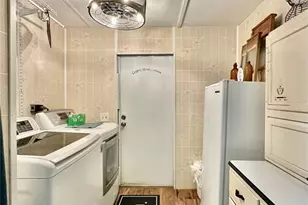 9430 Carolina Way, Fanning Springs, FL 32693 - Photo 18