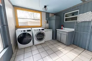 1860 NE 62nd St, Ocala, FL 34479 - Photo 32