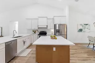 12988 W Baltic Ivy St, Crystal River, FL 34428 - Photo 10