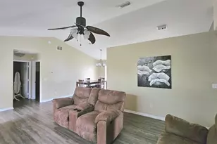 214 Locust Ln, Ocala, FL 34472 - Photo 4