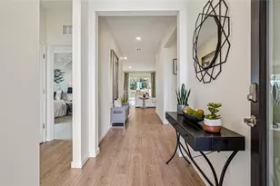 8198 Ives Pl, Wildwood, FL 34785 - Photo 2