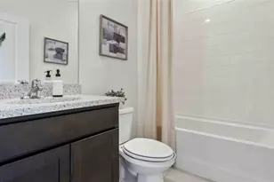 8198 Ives Pl, Wildwood, FL 34785 - Photo 16