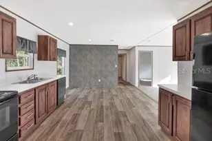 10215 W Ohio Dr, Crystal River, FL 34428 - Photo 8