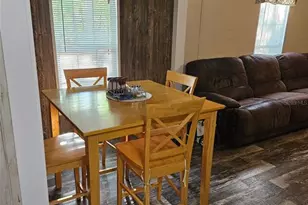 396 NE Beverly Hills Dr, Mayo, FL 32066 - Photo 2