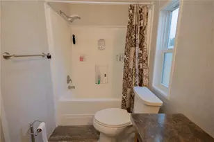 396 NE Beverly Hills Dr, Mayo, FL 32066 - Photo 12