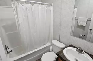 396 NE Beverly Hills Dr, Mayo, FL 32066 - Photo 8