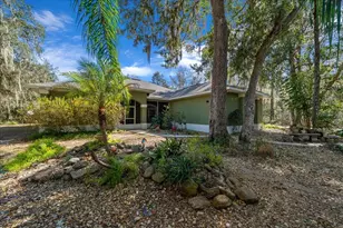 16731 SE 181st Terrace, Weirsdale, FL 32195 - Photo 4