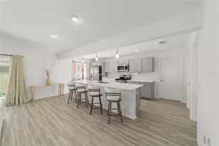 1558 Netherton Ln, The Villages, FL 34762 - Photo 10