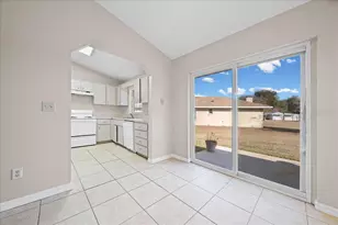 2851 NE 64th Ln, Ocala, FL 34479 - Photo 16