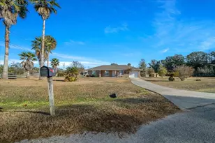 2851 NE 64th Ln, Ocala, FL 34479 - Photo 6
