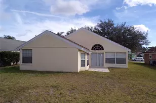 2563 Davenport Cir, Kissimmee, FL 34746 - Photo 22