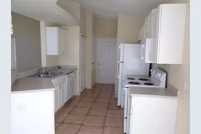 2563 Davenport Circle, Kissimmee, FL 34746 - Photo 10