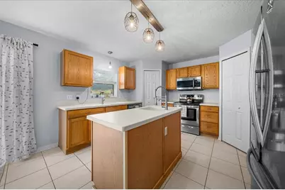 888 Marietta Lane, Eustis, FL 32726 - Photo 4