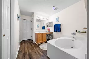 888 Marietta Ln, Eustis, FL 32726 - Photo 44