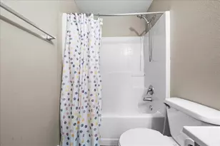 888 Marietta Ln, Eustis, FL 32726 - Photo 38