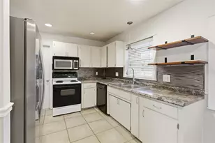 920 N Lyle Ave, Crystal River, FL 34429 - Photo 12