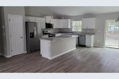 8235 N Merrimac Way, Citrus Springs, FL 34434 - Photo 4