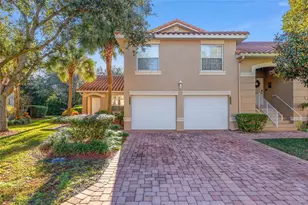 5411 Admiral Way, Oxford, FL 34484 - Photo 4