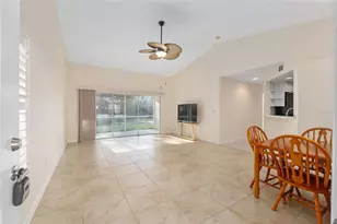 5411 Admiral Way, Oxford, FL 34484 - Photo 8