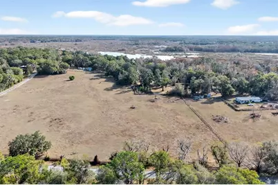 8989 S Great Oaks Drive, Floral City, FL 34436 - Photo 10