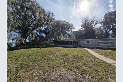 2346 Cr 401, Lake Panasoffkee, FL 33538 - Photo 4