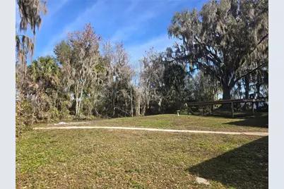 2346 Cr 401, Lake Panasoffkee, FL 33538 - Photo 18