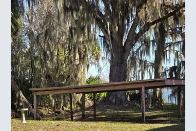 2346 Cr 401, Lake Panasoffkee, FL 33538 - Photo 20