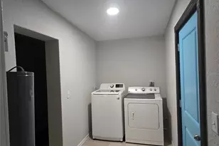 2346 Cr 401, Lake Panasoffkee, FL 33538 - Photo 24