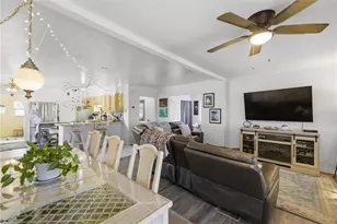 872 Lake Shore Ter, Interlachen, FL 32148 - Photo 6