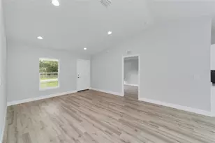24035 NW Amberjack Ave, Dunnellon, FL 34431 - Photo 12