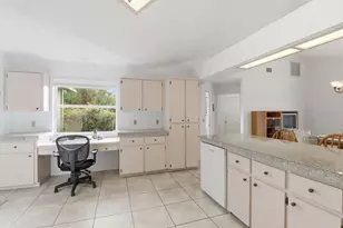 8951 E Sweetwater Dr, Inverness, FL 34450 - Photo 12