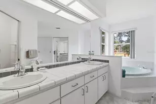 8951 E Sweetwater Dr, Inverness, FL 34450 - Photo 18