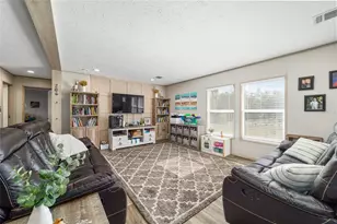 18427 SW 60th St, Dunnellon, FL 34432 - Photo 8