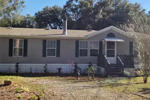 2121 SE 170th Avenue Rd, Silver Springs, FL 34488 - Photo 2