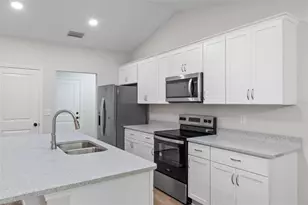 298 W Baker Pl, Citrus Springs, FL 34434 - Photo 14