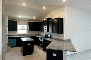 12555 NE 48th Ter, Oxford, FL 34484 - Photo 12