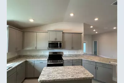 12555 NE 48th Terr, Oxford, FL 34484 - Photo 10