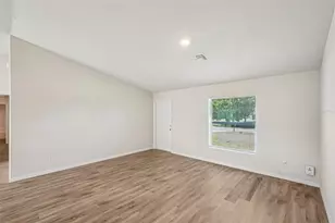 1137 NW 20th Ave, Cape Coral, FL 33993 - Photo 4