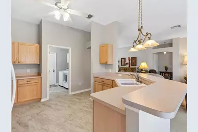 9115 SE 170th Fontaine Street, The Villages, FL 32162 - Photo 12