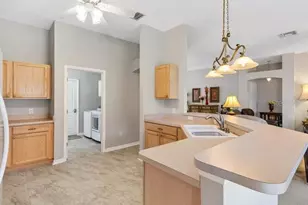 9115 SE 170th Fontaine St, The Villages, FL 32162 - Photo 12